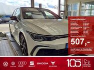 VW Golf, 2.0 TDI VIII R-Line FernA TRAVEL PSD, Jahr 2024 - Landshut