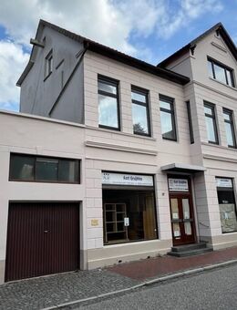 Tradition trifft Perspektive Wohn-und Geschäftshaus (280 m² Wohn+Gewerbefl.) im Herzen Varels, viele Optionen! Wohnen und Arbeiten unter einem DACH ! - Varel