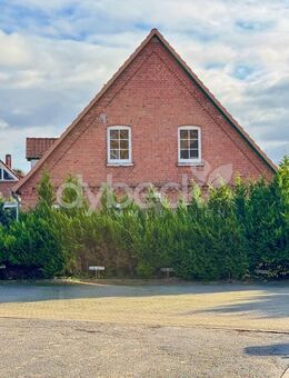 Ensemble aus drei Immobilien mit Potenzial. - Lüneburg