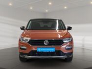 VW T-Roc, 1.0 TSI IQ Drive, Jahr 2019 - Weißenfels