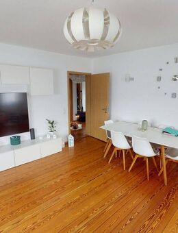 Großzügige 3-Zimmer-Wohnung mit Südbalkon - stilvoll wohnen im Altbauflair in Weilheim/Teck - Weilheim (Teck)