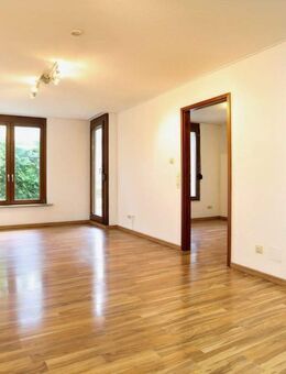 Angebotsverfahren!!! - barrierearmer Ruhesitz mit Terrasse und Stellplatz in Top-Lage! - Stuttgart