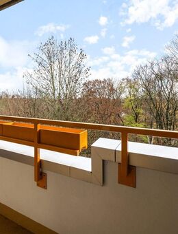 Weitblick! 3-Zimmer-Wohnung mit Balkon und Tiefgaragenstellplatz in Farmsen-Berne - Hamburg