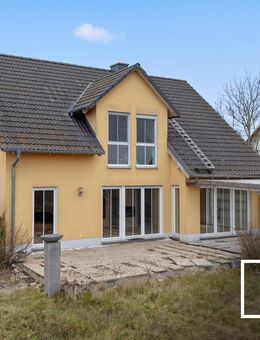 Einzigartiges Grundstück! Energieeffizientes Einfamilienhaus mit traumhafter Aussicht ins Tal - Creußen
