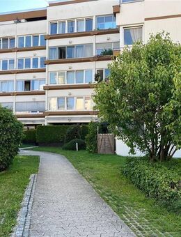 Moderne Erdgeschosswohnung mit Terrasse, Gartenanteil & TG-Stellplatz - München