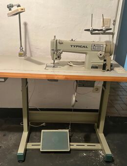 Industrieschnellnähermaschine von Typical - Willich