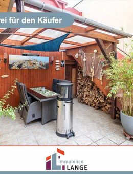 Provisionsfrei: Reihenendhaus mit gemütlichem Innenhof! - Bremen