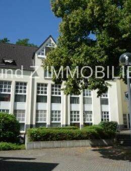 ** Besichtigungstermin 16.07 Charmante 2-Zimmer Wohnung mit Aufzug ** Ab 01.10 FREI - Eschweiler