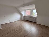 Modernisierte Dachgeschosswohnung mit frischem Ambiente und Stil in Essen - Essen