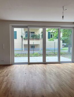 Schöne 3 Zimmerwohnung! Tolle Lage ! Erstbezug - Wohnung mit großer Terrasse - Leipzig