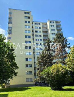 Charmante 2-Zimmer-Wohnung mit Loggia - Steinbach (Taunus)