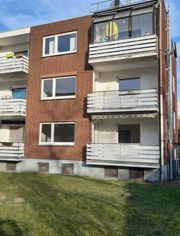 Freundliche Altbauwohnung mit Charme! im 1. Obergeschoss! - Delmenhorst