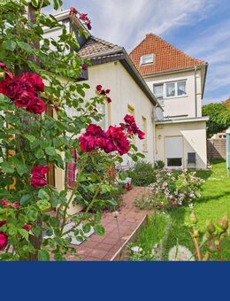Einfamilienhaus + 3 Familienhaus zu verkaufen! - Bielefeld