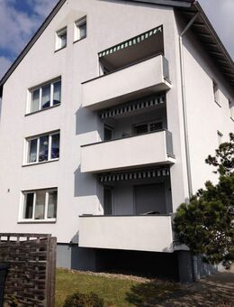 Helle 3-Zimmer-Wohnung mit Loggia in zentraler Lage von Wendelstein - Wendelstein