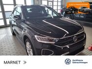 VW T-Roc, 1.5 TSI Life Digital, Jahr 2024 - Wiesbaden