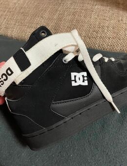 DC Schuhe *Sehr guter Zustand* - Tübingen