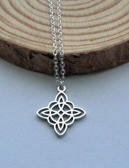 ☝️☝️☝️ Halskette + Anhänger keltischer Knoten, Edelstahl Silber, NEU ⭐⭐⭐⭐⭐ - Gersthofen