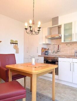 Helle 1-Zimmer-Wohnung mit Freisitz in Bad Bellingen, möbliert - Bad Bellingen