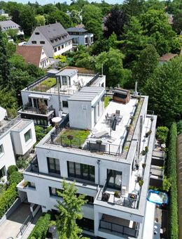 Penthouse-Wohnung mit beeindruckender Dachterrasse - Beste Lage in Nymphenburg - Sofort verfügbar - München