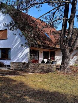 freistehendes Haus mit großem Garten - Schwaig (Nürnberg)