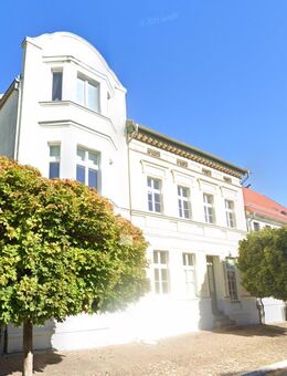 Stadtvilla in Oderberg Zentrum - mit 6 WE und großem Hinterhaus (alte Druckerei) - Oderberg