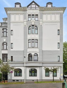 Repräsentative Altbau-Einheit in exklusiver Lage - stilvoll und vielseitig nutzbar in Kiel - Kiel