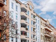 Bezugsfreie Eigentumswohnung mit etwa 85m² mit Balkon nahe Schloss Charlottenburg - Berlin