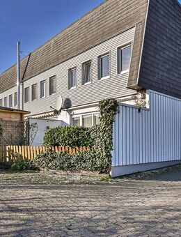 Attraktive Kapitalanlage in Bestwig: 6 Reihenhäuser mit Garagen als Mehrfamilienhaus zu verkaufen! - Bestwig