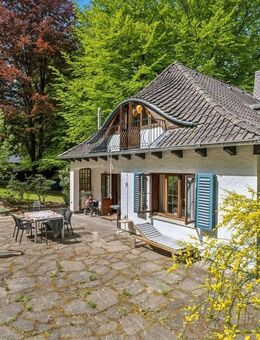 Rosengarten: Bestandsvilla auf großem Grundstück mit zusätzlicher Bebaubarkeit - Rosengarten (Niedersachsen)