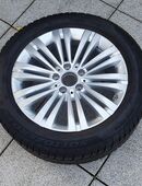 1 Satz Pirelli Winterreifen auf original Mercedes Felgen in 50389