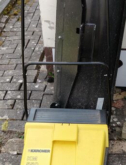 Kärcher KM 550 Handkehrmaschine - Hannoversch Münden Zentrum