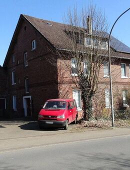 Mehrfamilienhaus zum Kauf, geeignet für Selbstnutzung und Vermietung - Dörentrup