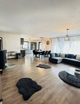 Charmanter,modernisierter Bungalow mit Einliegerwohnung & sonnigem Garten - provisionsfrei - Seligenstadt