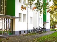 So schön mit Laminatboden - Gro0e 3-Zimmerwohnung in Krefeld-Gartenstadt - Krefeld