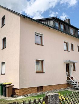CHARMANTE 4 ZIMMER WOHNUNG IN RUHIGER LAGE IN OBERMICHELBACH - Obermichelbach