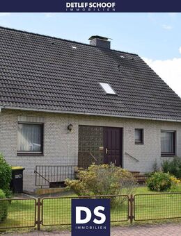 Verwirklichen Sie ihren Wohntraum. Solides Einfamilienhaus mit sehr viel Platz in ruhiger Lage - Melsdorf