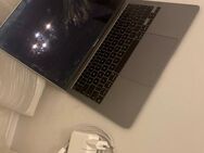 MacBook Air 2021, 13,6 Zoll, 256 GB. - Düsseldorf