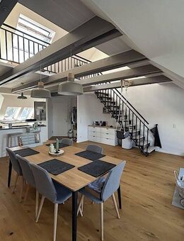 Moderne, helle 3-Zimmer-Maisonette-Traumwohnung in ruhiger Lage von Elmshorn - Elmshorn