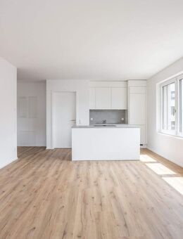 Lumper Höhe - 2-Zimmer-Erdgeschosswohnung mit Abstellkammer und Loggia - Ravensburg