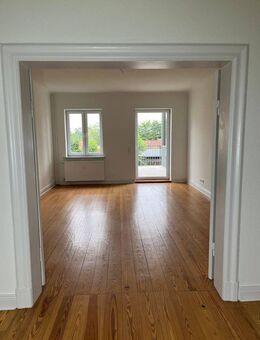 Seltenes Fundstück: 4-Zimmer Altbauwohnung mit besonderem Charme - Eckernförde