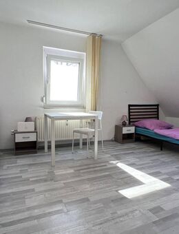 **PROVISIONSFREI & Sofort Verfügbar! - 2-Zimmerwohnung in beliebter Lage von Esslingen** - Esslingen (Neckar)