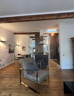 Urbanes Wohnerlebnis über zwei Ebenen - Stilvolle Loftwohnung mit Dachterrasse und Weitblick! - Wasserburg (Inn)
