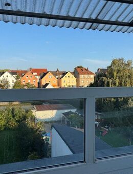 Charmante 4-Zimmer-Wohnung mit Balkon & Einbauküche - Osnabrück