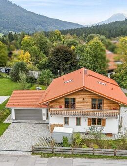 Portfolio-Rarität am Schliersee: Zwei moderne Einfamilienhäuser auf 2.132 m² Grundstück - Schliersee