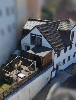 Großzügiges Einfamilienhaus mit Einliegerwohnung im Herzen von Bad Abbach! - Bad Abbach