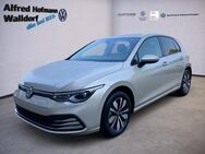 VW Golf, 1.0 VIII eTSI Move, Jahr 2023 - Walldorf (Baden-Württemberg)