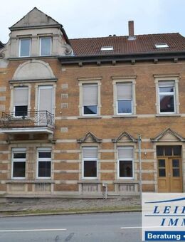 Mehrfamilienhaus mit drei Wohneinheiten, Photovoltaikanlage, Garten und Stellplätzen - Sondershausen