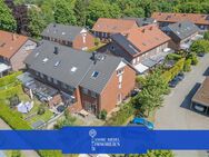 ENDREIHENHAUS | 4/5 Zimmer | 3 Bäder | Carport | sonnige Terrasse | Wellnesskeller & Sauna möglich! - Norderstedt