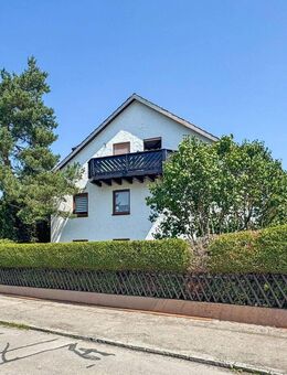 Sehr gepflegtes, kleines Mehrfamilienhaus auf ruhigem Eckgrundstück in U-Bahn-Nähe - München