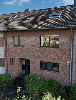 Raumwunder ! Platz für alle und alles im 8 m breiten Reihenhaus im Neusser Süden - Neuss